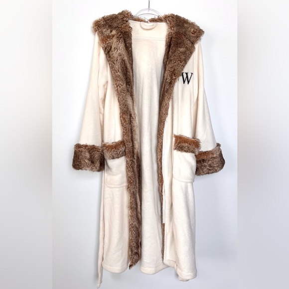 Pottery Barn Other - Pottery Barn Ombré Cream & Brown Faux Fur Trim Women’s Plush Bath Robe M